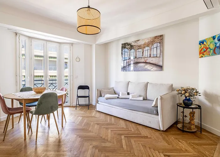 Elegance And Refinement, Proximity To La Croisette Апартаменты Канны