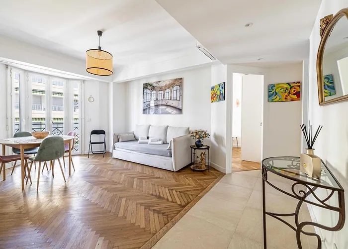 Elegance And Refinement, Proximity To La Croisette Cannes